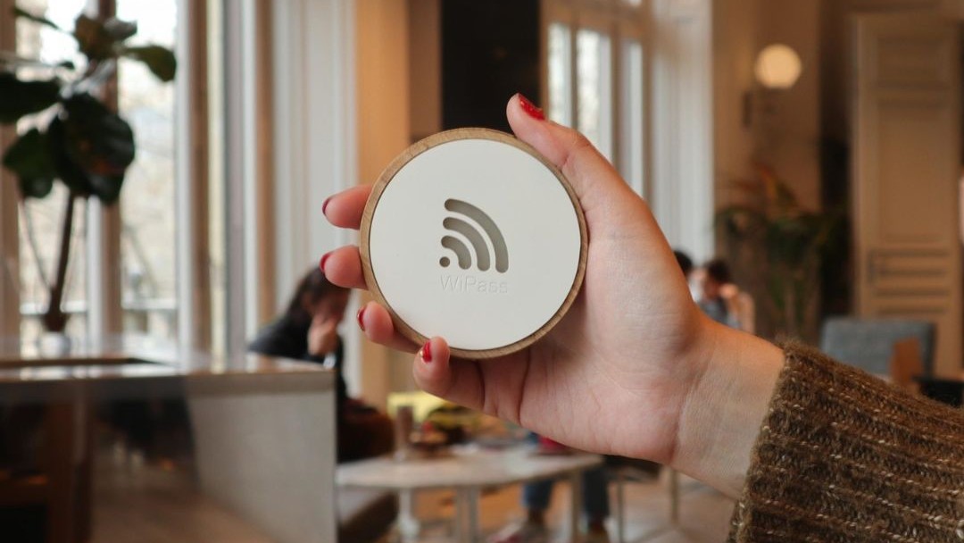 You are currently viewing Smart product design: integrating sensors, firmware, and connectivity