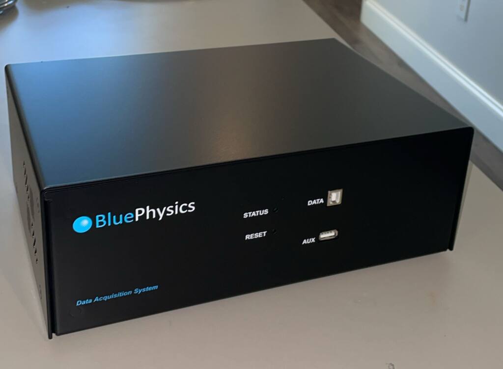 Frontal del sistema de adquisición de datos BluePhysics