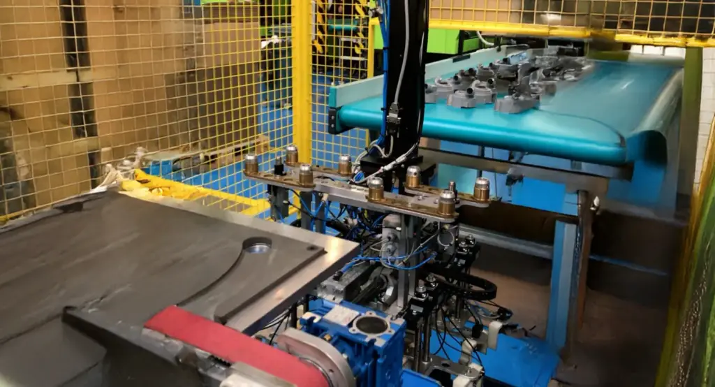 La robótica en la inyección de plásticos: precisión, eficiencia y competitividad industrial 