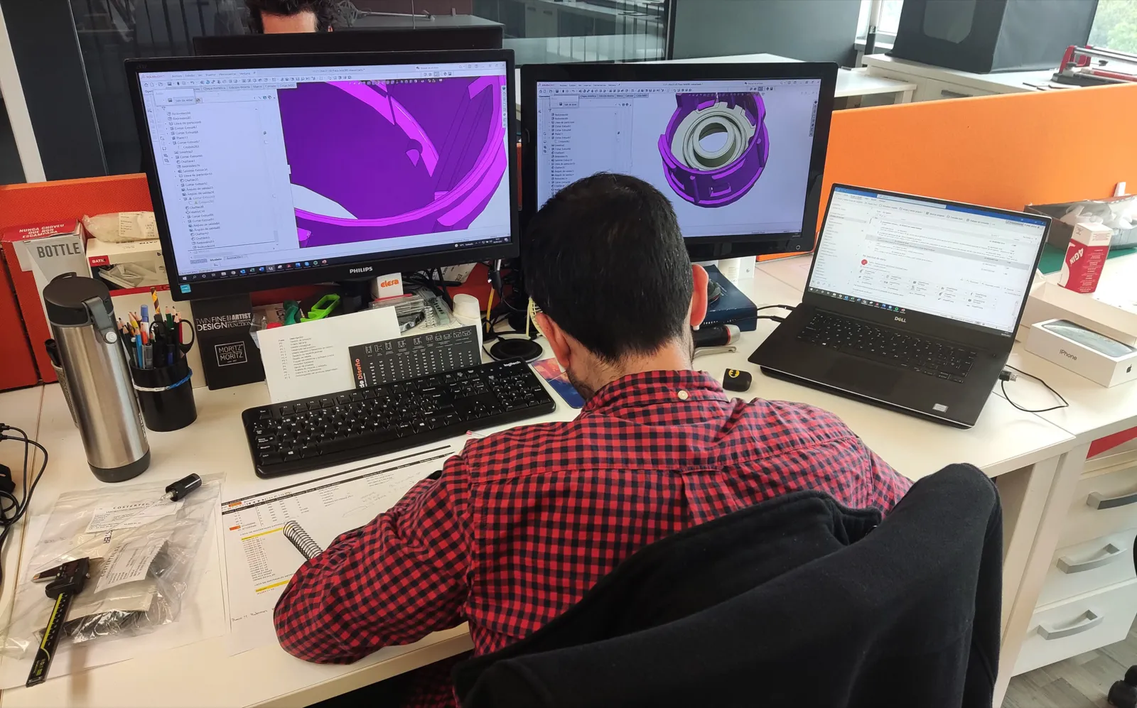 Engineering outsourcing team working at i-mas