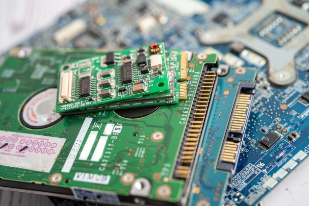 e-waste-electronic-computer-circuit-cpu-chip-main-2025-02-25-03-23-34-utc (1) e-waste-electronic-computer-circuit-cpu-chip-main-2025-02-25-03-23-34-utc (1)