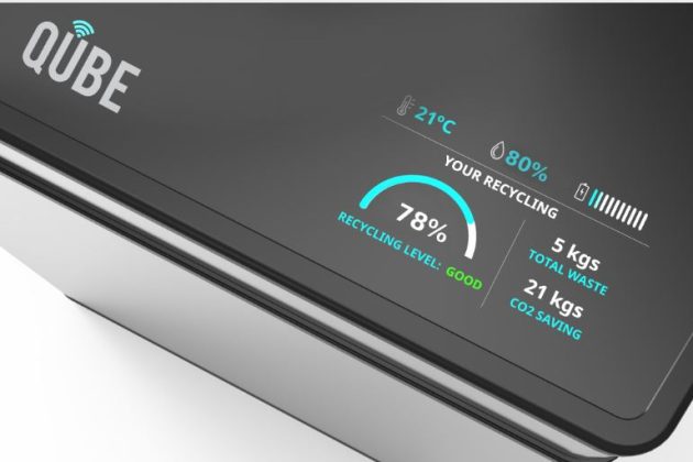 Qube - Recycling Cube Display
